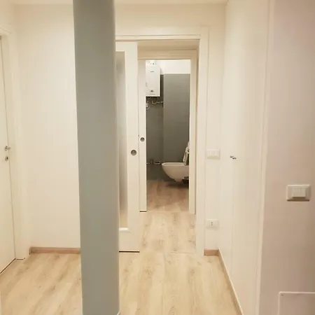 아파트 34 Via Giulio Carcano