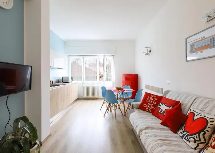 Apartment 34 Via Giulio Carcano Milan